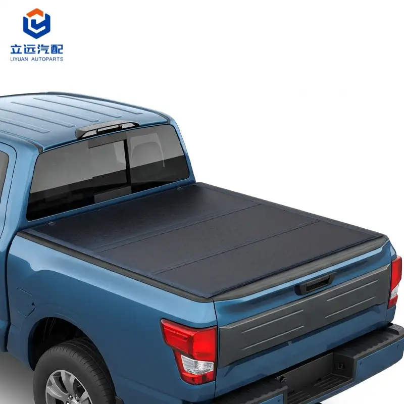 Matalaprofiilinen kova kolminkertainen Tonneau-suojus Nissanille